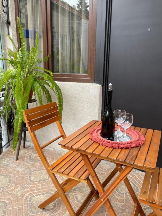 Tbilisi Loves You Apartment מראה חיצוני תמונה